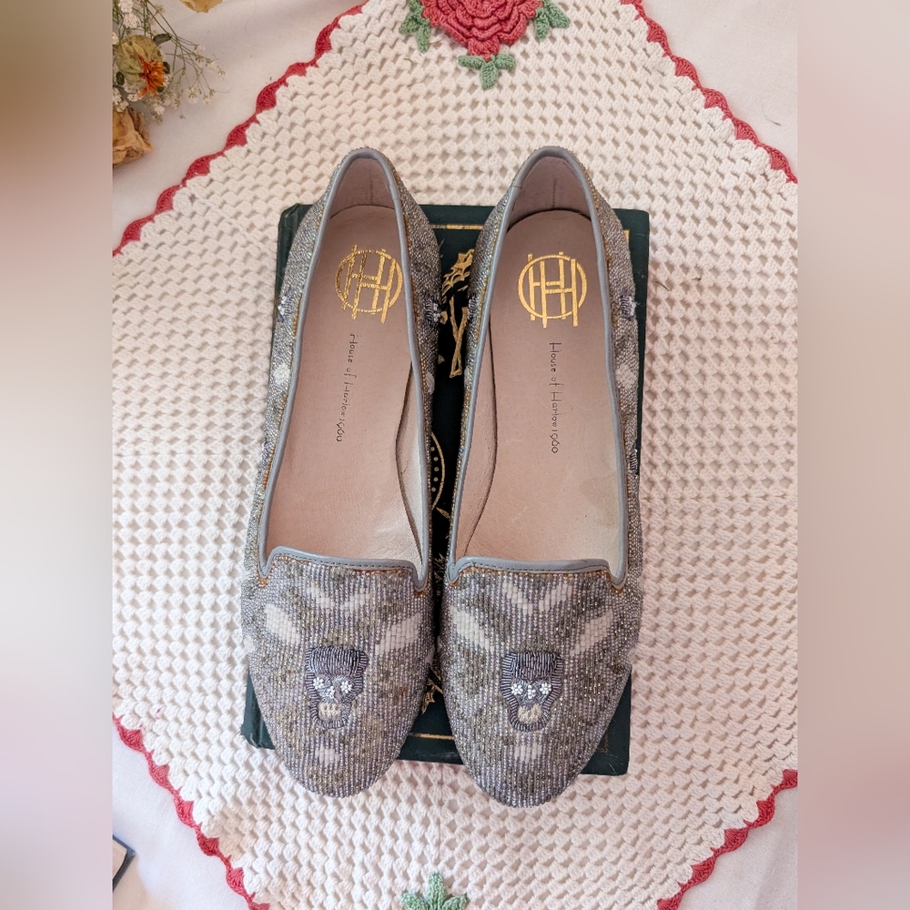 House Of Harlow 1960 Beaded Skull Flats - Zenith Beige/Gray - Size 38.5 US8.5